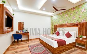 Olivia Hotels - Delhi Airport